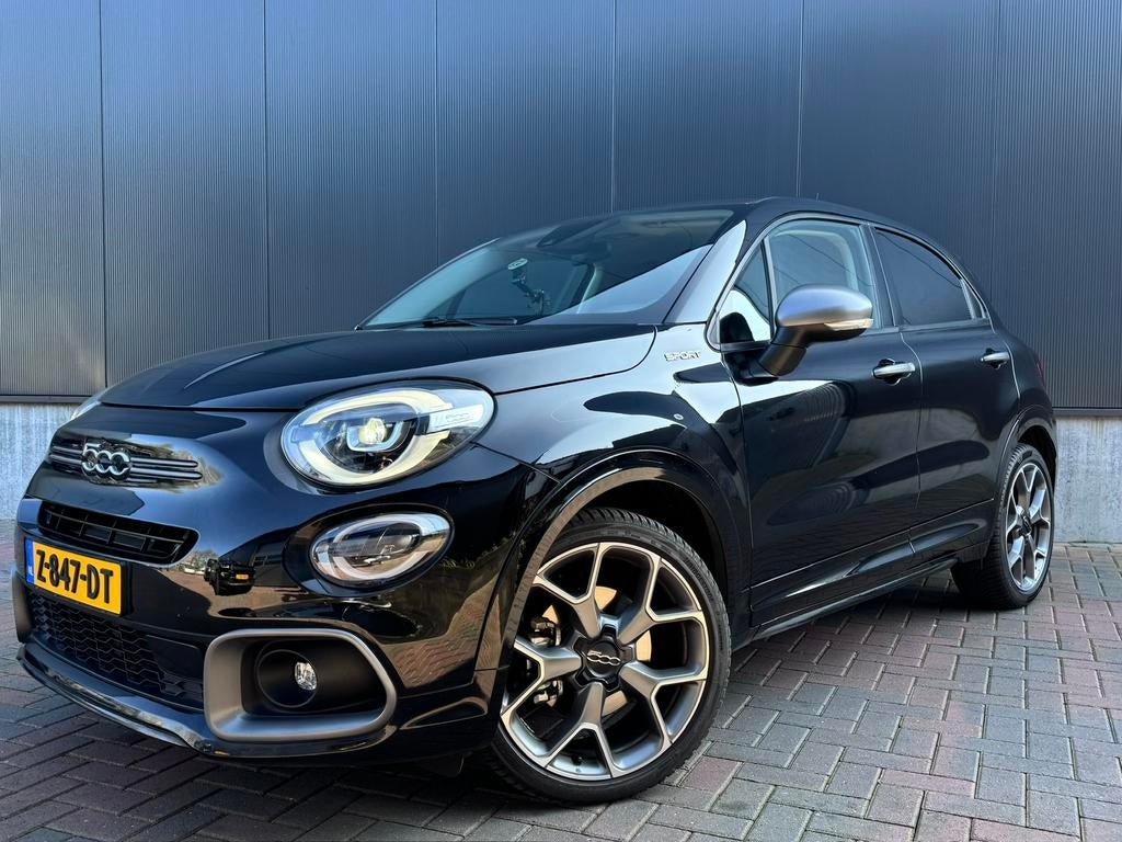 Fiat 500X SPORT 1.5 Hybrid 130pk DCT 2023 Zwart, Auto's, Fiat, 1380 kg, Zwart, 4 cilinders, Zwart