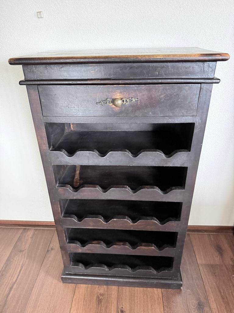 Te koop: Wijnkast, Ophalen, Gebruikt, 15 tot 25 flessen, 75 cm of meer
