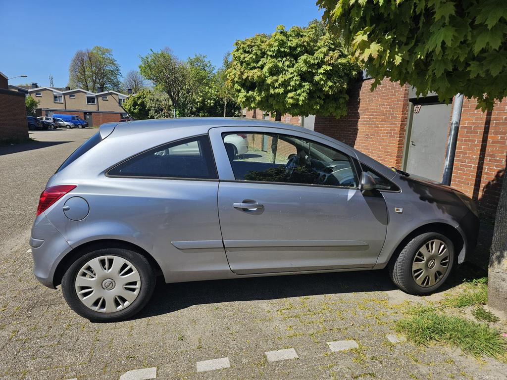Opel Corsa 2007 Grijs, Auto-onderdelen, Ophalen, Opel