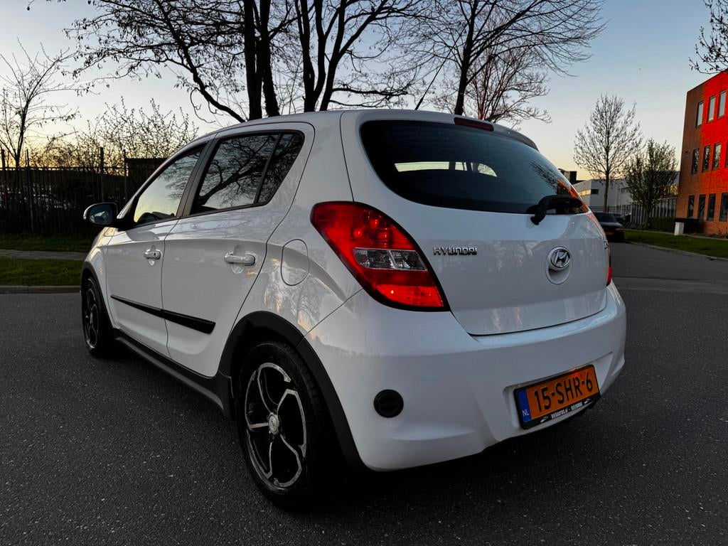 Hyundai I20 1.2i i-Motion|LPG|CRUISE|AIRCO|, Auto's, Euro 5, 450 kg, Gebruikt, 31 €/maand