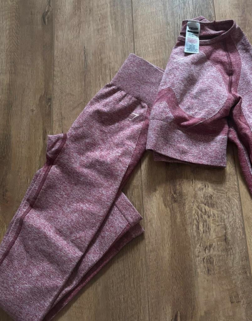 Gymshark roze seamless set maat S – high waist shaping, Kleding | Dames, Sportkleding, Nieuw, Ophalen of Verzenden, Fitness of Aerobics