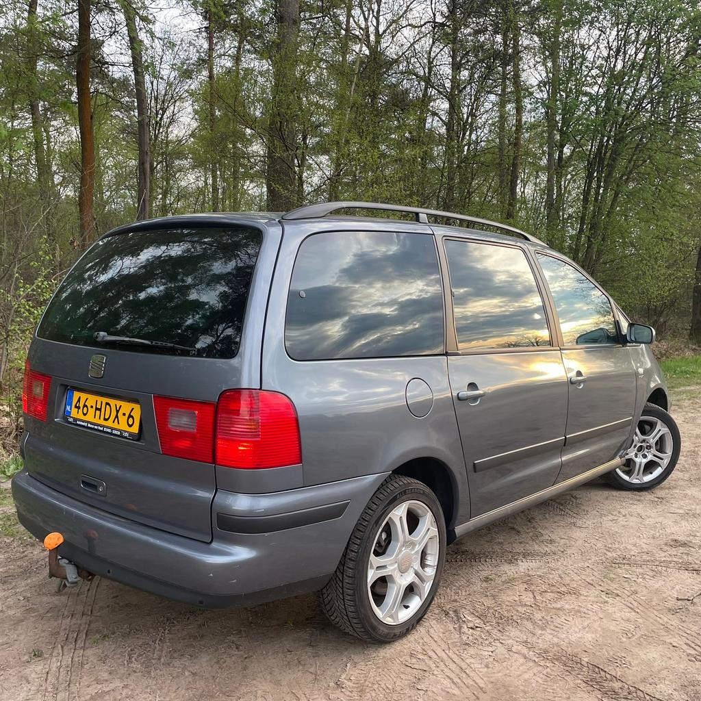 Seat Alhambra 1.8 20V 110KW 2008 Grijs, Auto's, Seat, Bedrijf, Alhambra, ABS, Airbags, Alarm, Boordcomputer, Centrale vergrendeling