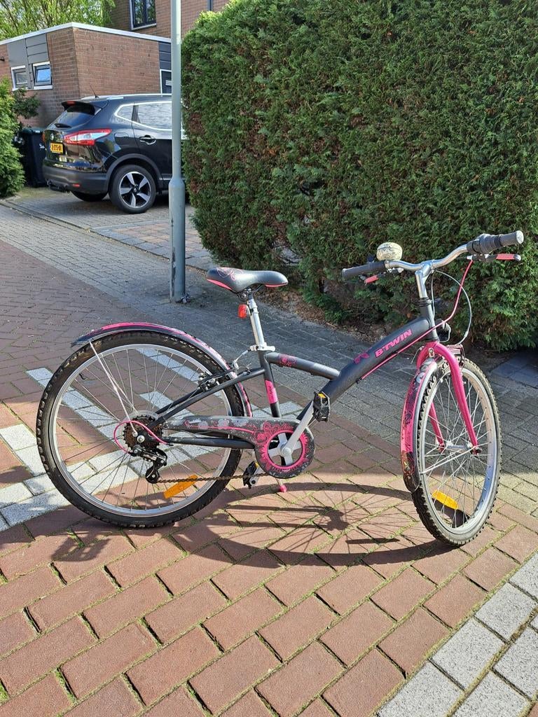 B'Twin Kinderfiets 24 inch - Zwart/Roze, Ophalen