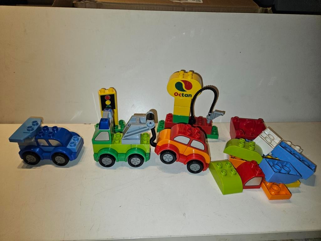 Lego Duplo 10552 Creatieve Auto's - Compleet, Kinderen en Baby's, Speelgoed | Duplo en Lego, Ophalen of Verzenden, Zo goed als nieuw