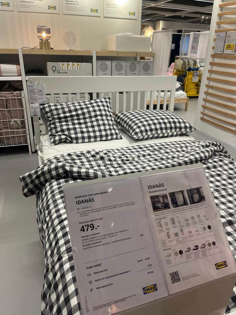 Bed 180 x 200 cm, Gebruikt, Wit, Tweepersoons, Ophalen of Verzenden