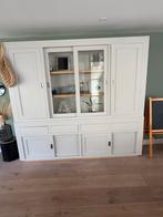 Grote houten moderne buffetkast, Huis en Inrichting, Ophalen, Gebruikt