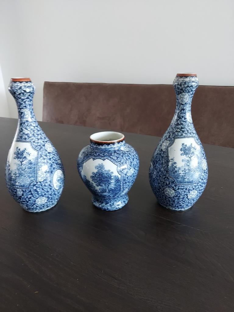 Een set van 3 beschilderde vazen, Antiek en Kunst, Ophalen