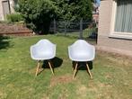 Witte kuipstoelen – Eames replica, stevig en stijlvol., Huis en Inrichting, Stoelen, Kunststof, Twee, Wit, Ophalen of Verzenden