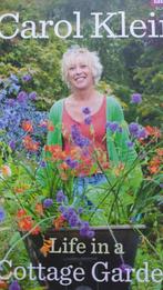 Carol klein life in a cottage garden tuin boek, Verzenden, Gelezen, Tuinieren en Tuinplanten
