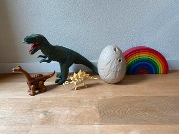 Dino’s beschikbaar voor biedingen