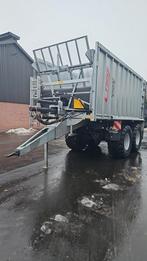 Fliegl schuifwagen silagewagen, Ophalen