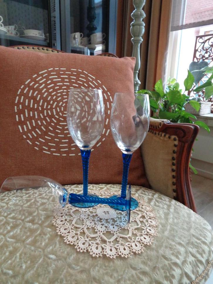 3 Vintage Kobalt Blauwe Wijnglazen / Glazen ** Mimosa **, Antiek en Kunst, Antiek | Glas en Kristal, Ophalen of Verzenden