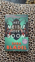 Sara Bladel - Het meisje onder de boom, Ophalen of Verzenden, Zo goed als nieuw, Nederland, Sara Bladel