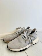 Adidas POD-S3.1 Sneakers Grijs Maat 43, Ophalen of Verzenden, Gedragen, Grijs, Sneakers of Gympen
