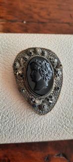 Antieke rouw broche met zwarte git camee,rouwsieraad, Ophalen of Verzenden, Overige materialen, Broche, Met edelsteen