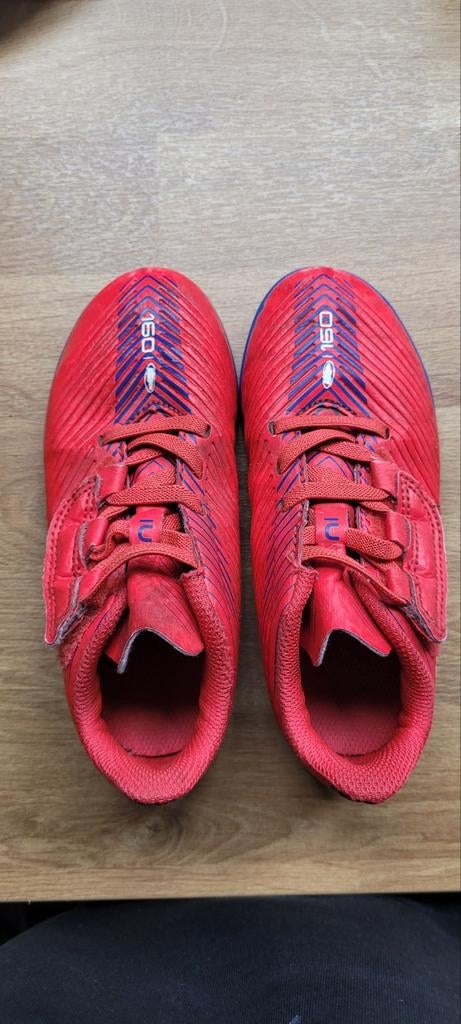 Kinder voetbalschoenen maat 29, Kipsta, Ophalen of Verzenden, Zo goed als nieuw, Jongen of Meisje