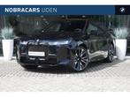 BMW iX xDrive45 M Sport / Panoramadak / Trekhaak / Soft-Clos, Auto's, BMW, Met garantie (alle), 274 min, Zwart, Vierwielaandrijving