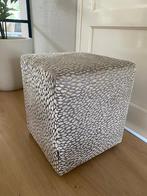 Poef vierkant Claudi zandkleurig met print, Minder dan 50 cm, Gebruikt, Vierkant, Minder dan 50 cm
