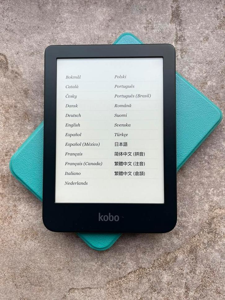 Kobo Clara 2E e-Reader + Cover, Computers en Software, E-readers, Zo goed als nieuw, Ophalen of Verzenden