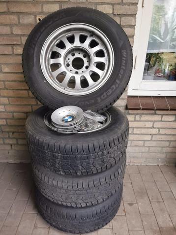 Bmw e39 Winter 5 serie 5x120 74.1 15 inch beschikbaar voor biedingen