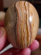 Aragoniet Ei met Streeppatroon & Houdertje - 7,5 cm, Ophalen of Verzenden, Mineraal