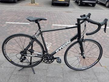 B'twin Triban 540 h54 racefiets beschikbaar voor biedingen