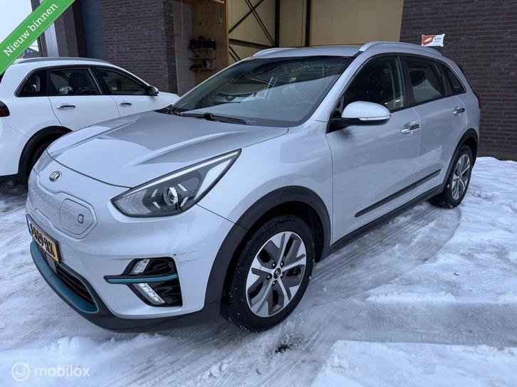 Kia e-Niro DynamicLine 64 kWh, Auto's, Kia, Bedrijf, Te koop, Niro, ABS, Achteruitrijcamera, Adaptive Cruise Control, Airbags