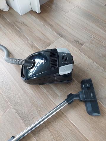 Miele S6230 HEPA Stofzuiger beschikbaar voor biedingen