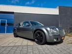 Chrysler 300C 3.0 CRD Touring AUT 2006 Youngtimer, Auto's, Automaat, Beige, 2987 cc, Diesel