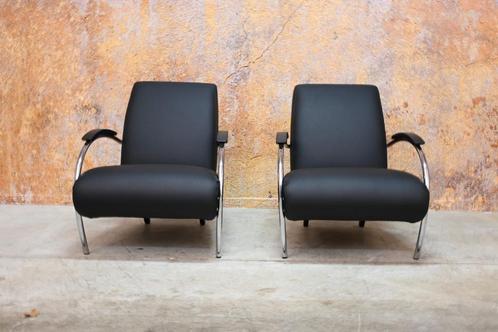 Opnieuw beklede zwarte leren Gelderland 5470 fauteuil, Huis en Inrichting, Fauteuils, Gebruikt, Hout, Leer, Metaal, 50 tot 75 cm