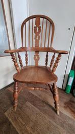 Vintage houten brocante stoel, Twee, Gebruikt, Vintage, Bruin