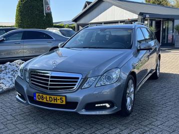 Mercedes-benz E-klasse  E200 CGI Benzine 2010 Youngtimer 83. beschikbaar voor biedingen