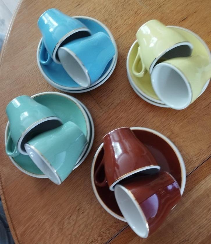 kop en schotels, Huis en Inrichting, Keuken | Servies, Nieuw, Kop(pen) en/of Schotel(s), Overige stijlen, Porselein, Ophalen of Verzenden