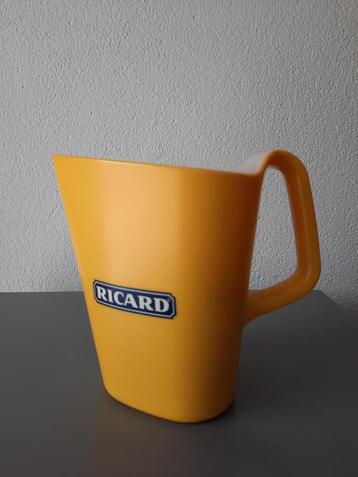Ricard pastis kan voor ijsblokjes beschikbaar voor biedingen