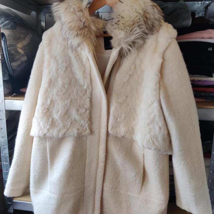 Dadames Winterjas Maat 42 Yessica Outerwear C&A met capuchon, Kleding | Dames, Jassen | Winter, Nieuw, Maat 42/44 (L), Wit, Ophalen