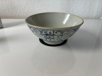 Antieke porseleinen Chinese  kom zie foto’s  beschikbaar voor biedingen