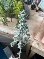 Modelspoor H0 spar/dennenboom sneeuw, Hobby en Vrije tijd, Modeltreinen | H0, Ophalen of Verzenden, Zo goed als nieuw