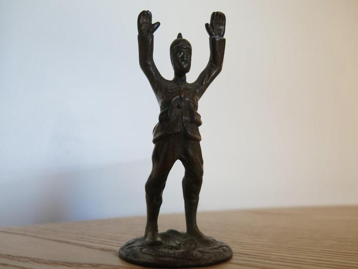 Bronzen beeldje Duitse soldaat KAMRAD, Verzamelen, Militaria | Algemeen, Landmacht, Nederland, Ophalen of Verzenden