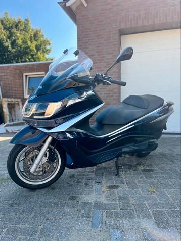 Piaggo MotorScooter  X10 350 Elegance. beschikbaar voor biedingen