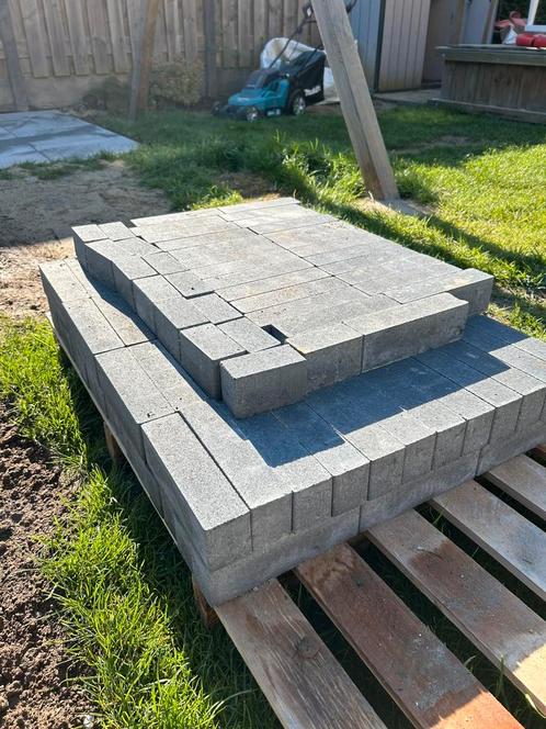 Waaltjes 7x5x20 129 stuks, Tuin en Terras, Tegels en Klinkers, Zo goed als nieuw, Klinkers, Beton, Ophalen