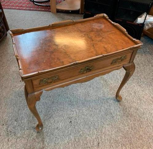 Tafel antiek Engelse thee tafeltje Bijzettafeltje met lade, Antiek en Kunst, Antiek | Meubels | Tafels, Ophalen of Verzenden