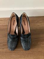 Nieuw! Prachtige blauwe pumps Floris van Bommel maat 39!, Ophalen of Verzenden, Zo goed als nieuw, Blauw