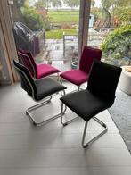 8 Eettafel stoelen XOOON 2x fuchsia 6x grijs, Huis en Inrichting, Ophalen, Zo goed als nieuw, Grijs, Vijf, Zes of meer stoelen