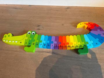 New Classic Toys Houten Alfabetpuzzel Krokodil beschikbaar voor biedingen