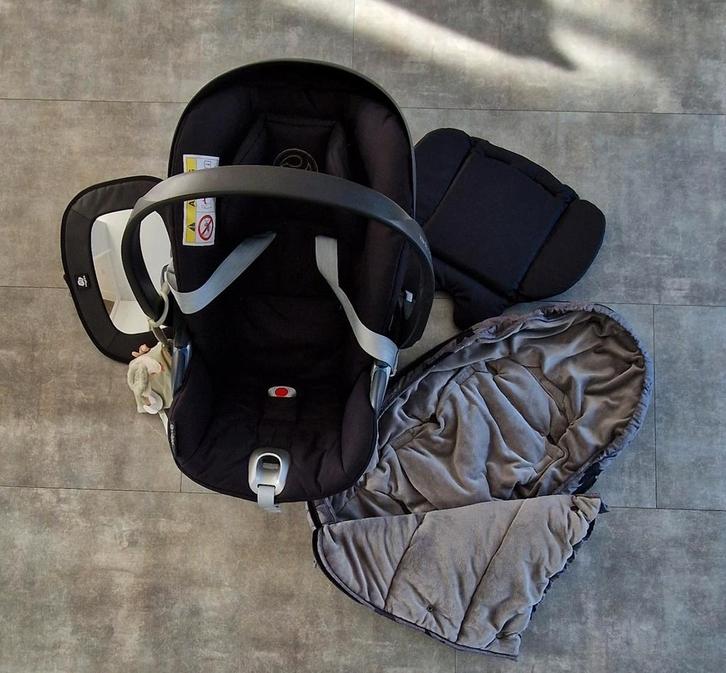 CYBEX Cloud Z i-size autostoel + extra's, Kinderen en Baby's, Autostoeltjes, Overige merken, 0 t/m 13 kg, Isofix, Ophalen