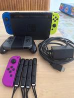 Nintendo Switch Console + Dock + 5 controllers, Online, Gebruikt, Overige genres, 1 speler