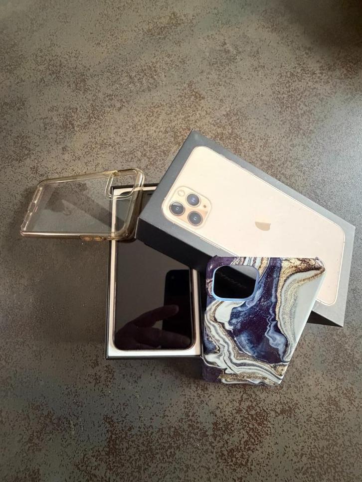 Iphone 11 Pro Max 256GB goud en perfecte staat., Telecommunicatie, Mobiele telefoons | Apple iPhone, Zo goed als nieuw, 256 GB
