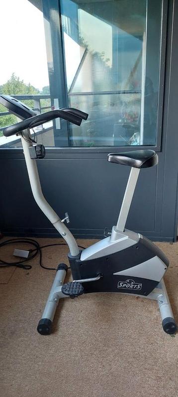 Sports hometrainer beschikbaar voor biedingen