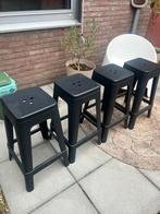 4 Stapelbare Barkrukken - Zwart Plastic, Huis en Inrichting, Barkrukken, Ophalen, Kunststof, Gebruikt, 60 tot 90 cm