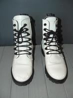 Nubbik NBKK wit lakleer Djuna Cone veterschoen boots maat 38, Djuna Cone, Wit, Overige typen, Ophalen of Verzenden